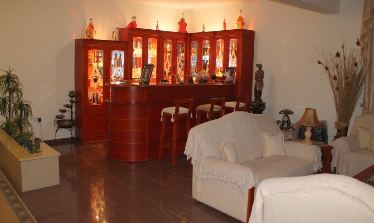 3 bedrooms Villa in Limassol, Cyprus No. 38386