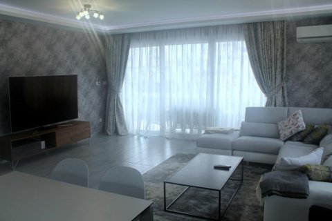 3 bedrooms Apartment in Limassol, Cyprus No. 38388