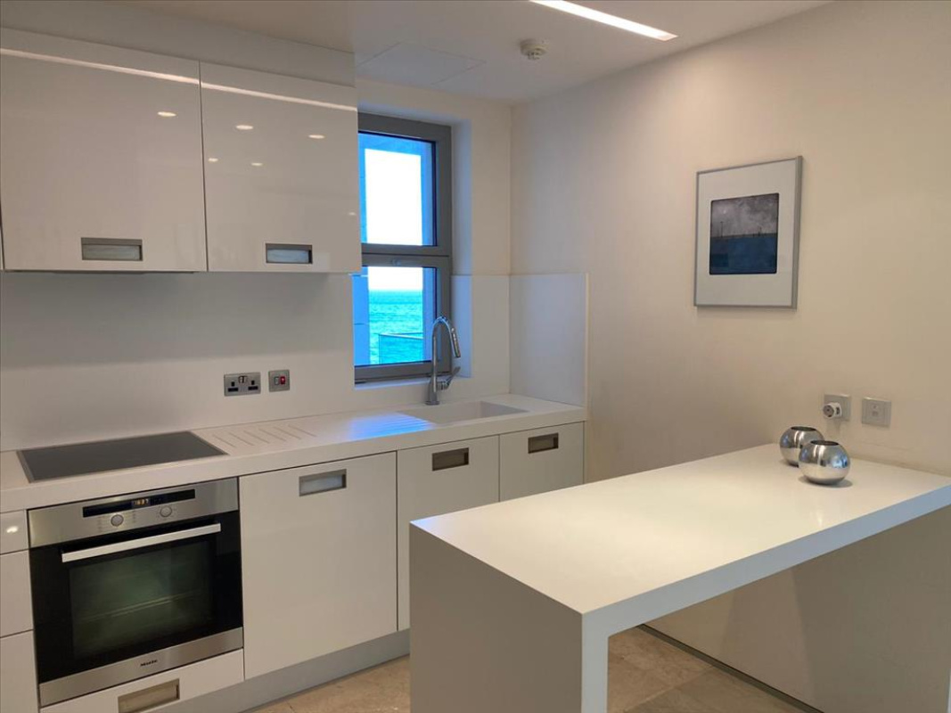 2 bedrooms Apartment in Nicosia, Cyprus No. 38549