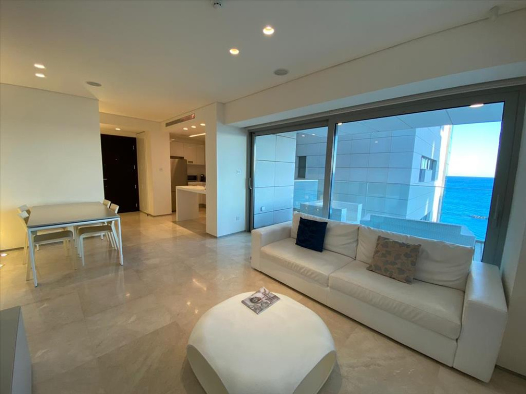 2 bedrooms Apartment in Nicosia, Cyprus No. 38549