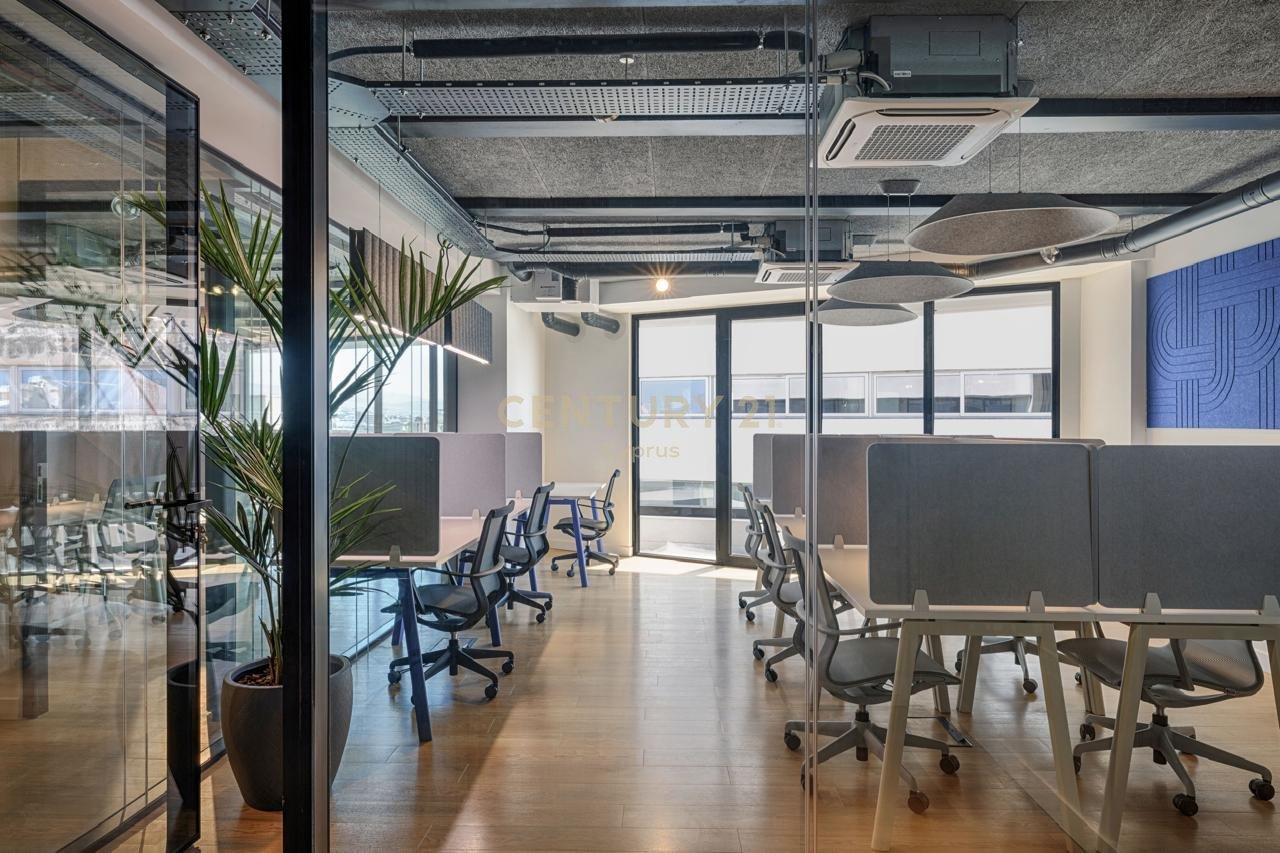 40m2 Bureau à Limassol, Chypre No. 57843