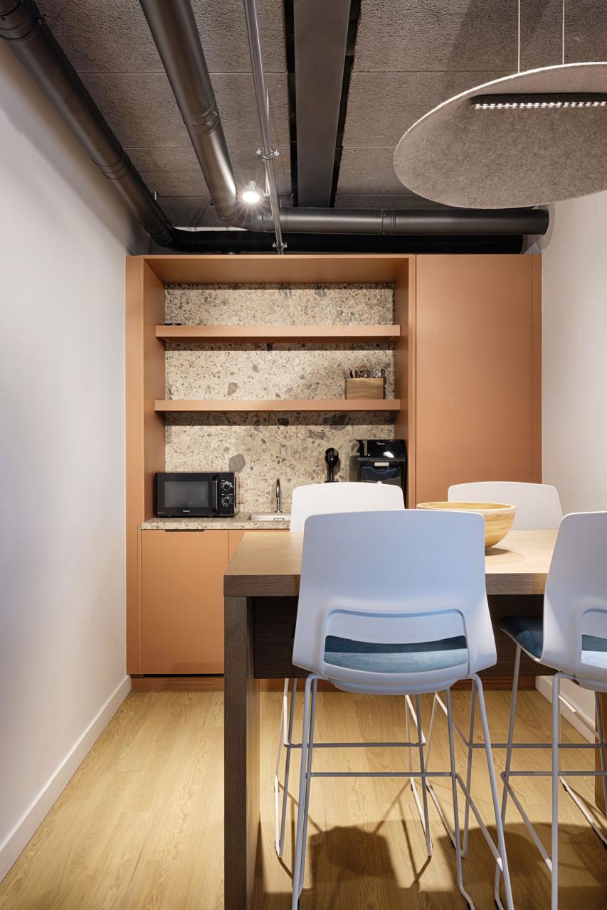 40m2 Bureau à Limassol, Chypre No. 57843