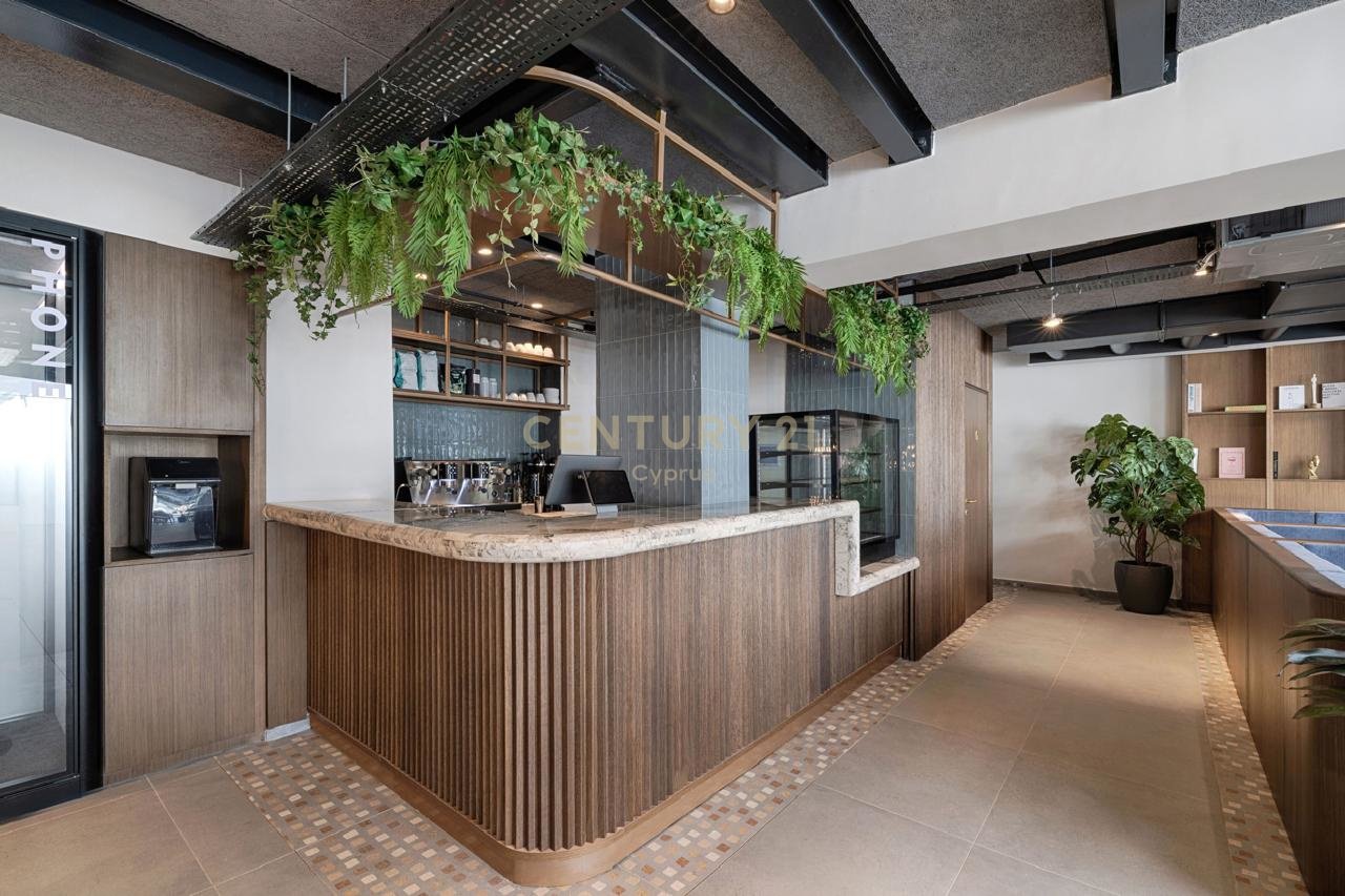 100m2 Bureau à Limassol, Chypre No. 57842