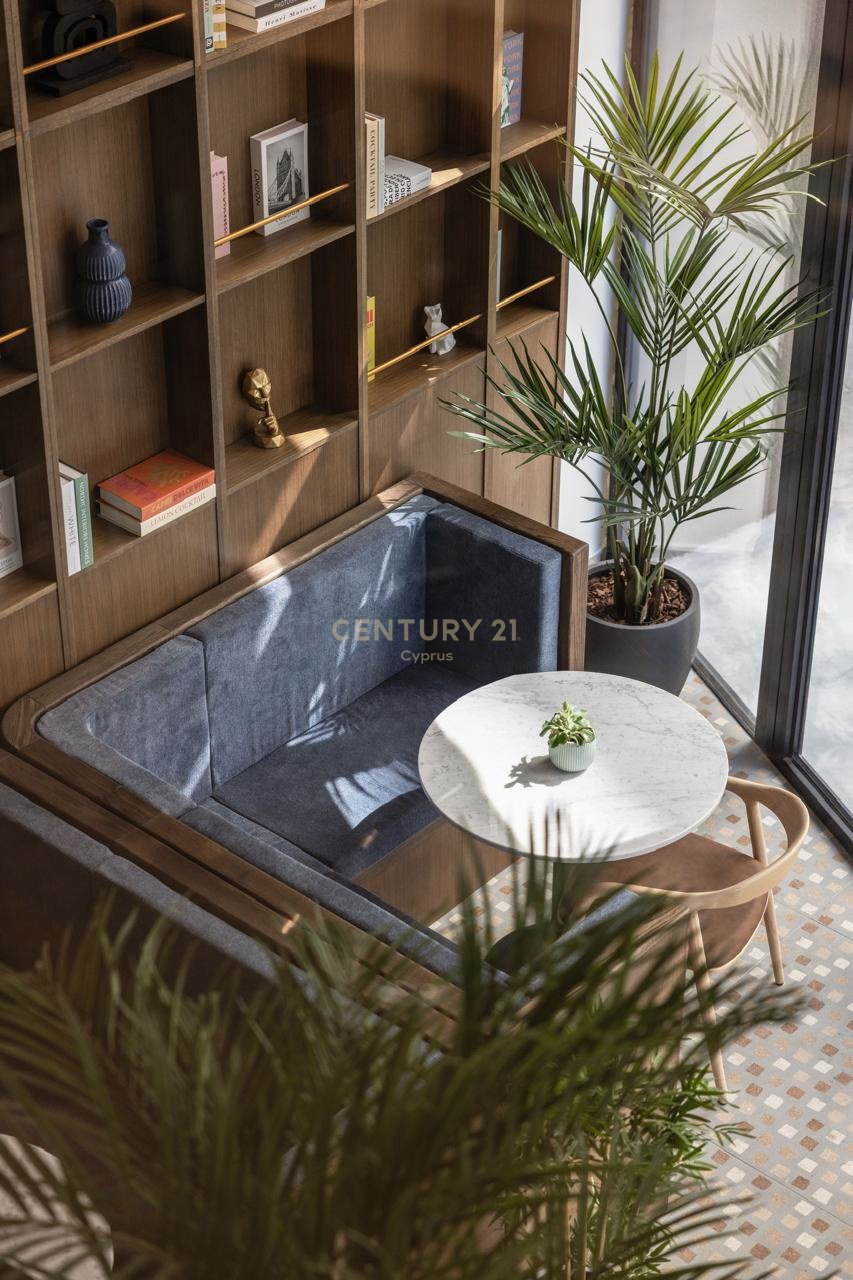 100m2 Bureau à Limassol, Chypre No. 57842