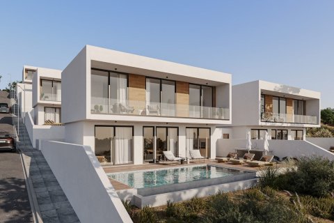 3 bedrooms Villa in Chloraka, Paphos, Cyprus No. 50375