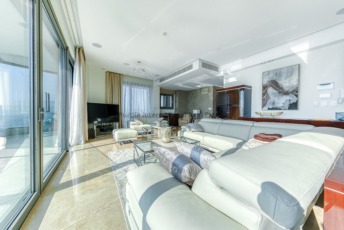 3 bedrooms Apartment in Agios Tychonas, Limassol, Cyprus No. 37808