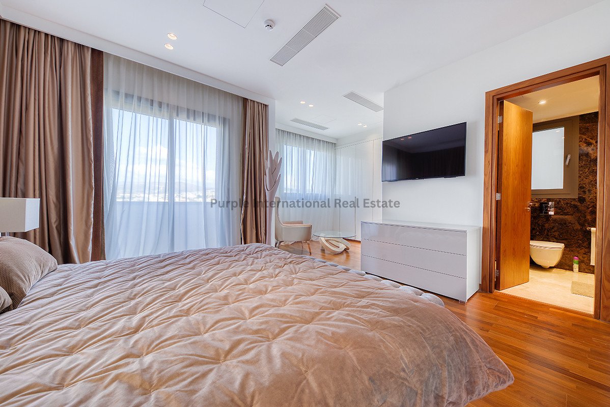 3 bedrooms Apartment in Agios Tychonas, Limassol, Cyprus No. 37808
