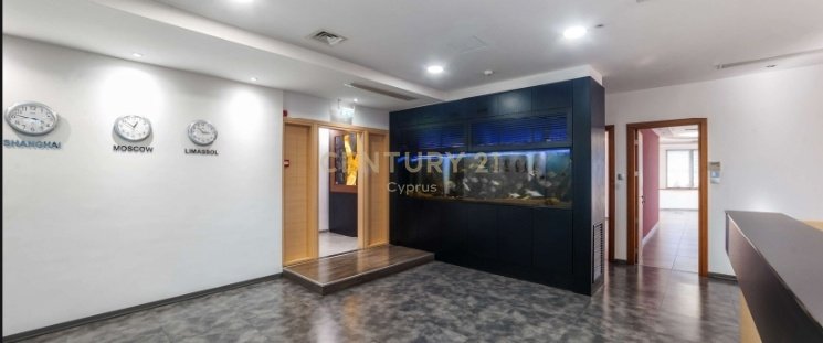 2922m2 Bureau à Kato Polemidia, Limassol, Chypre No. 55774