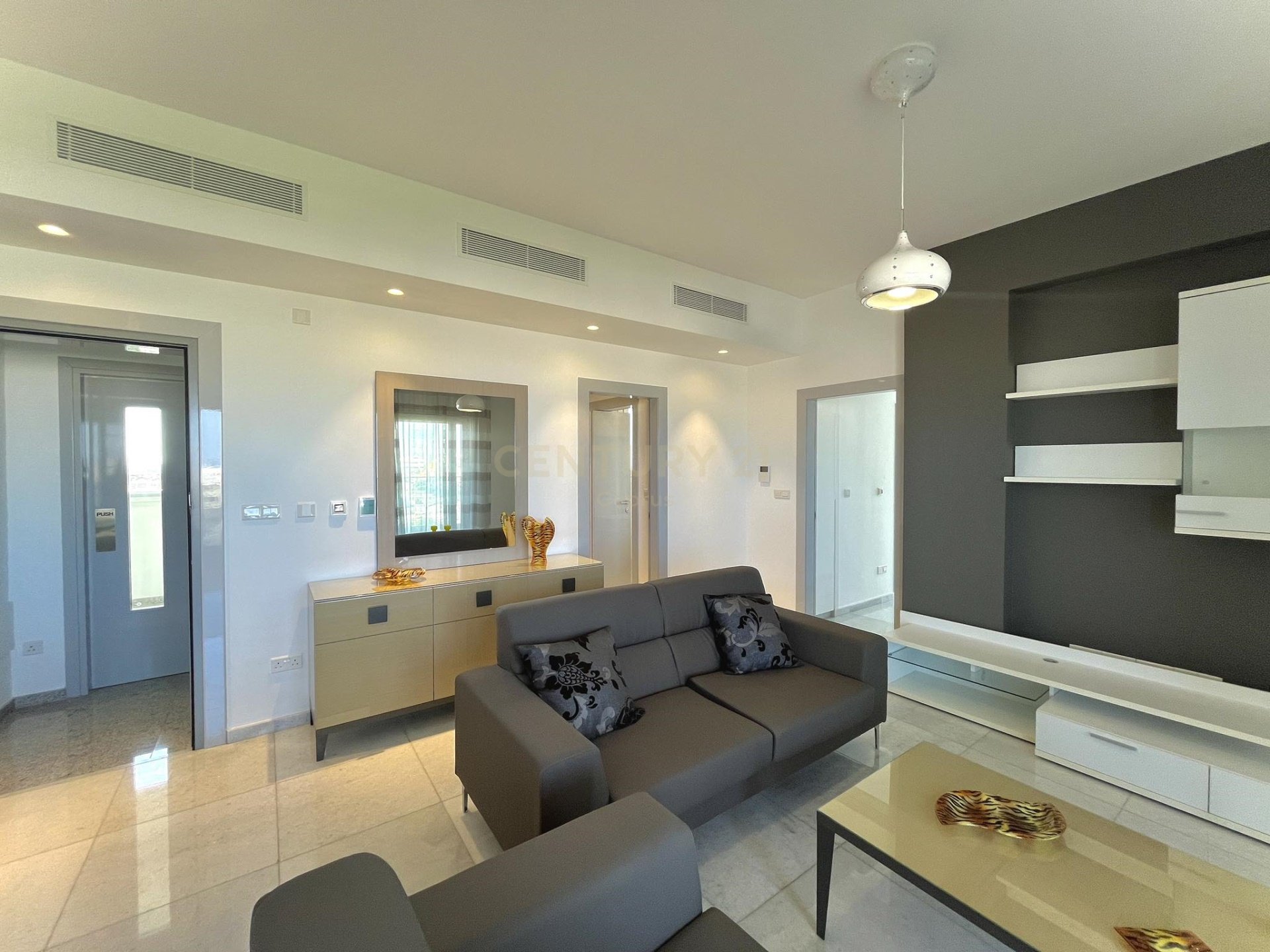 3 bedrooms Penthouse in Mesa Geitonia, Limassol, Cyprus No. 55775