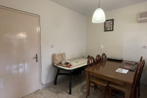 3 dormitorios Apartamento en Paphos, Chipre No. 35662