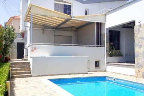 4 bedrooms Villa in Limassol, Cyprus No. 38576