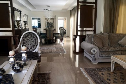 6 bedrooms Villa in Paphos, Cyprus No. 38574