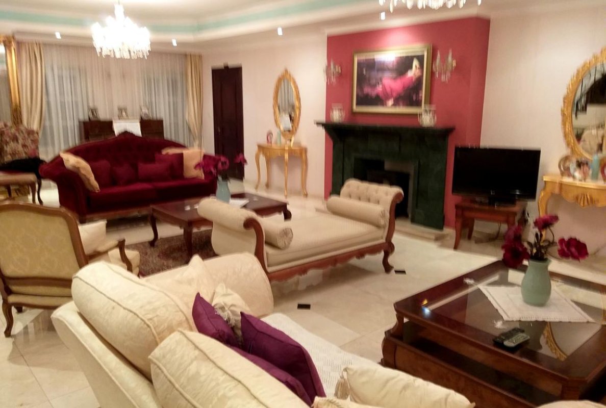 6 bedrooms Villa in Nicosia, Cyprus No. 38575