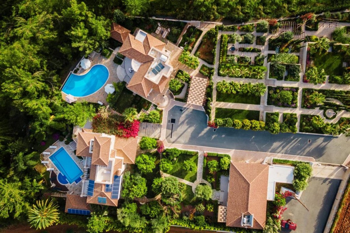 5 bedrooms Villa in Paphos, Cyprus No. 38903