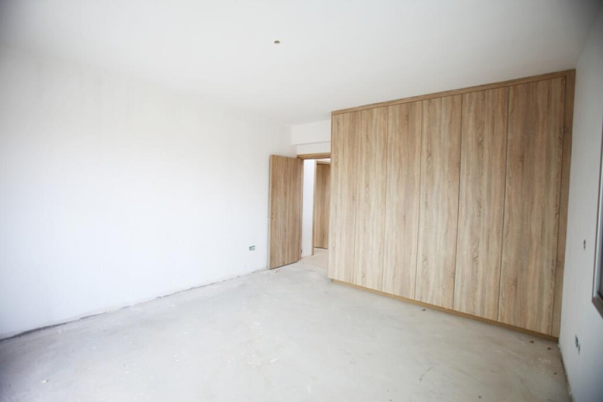 4 bedrooms Villa in Nicosia, Cyprus No. 38906