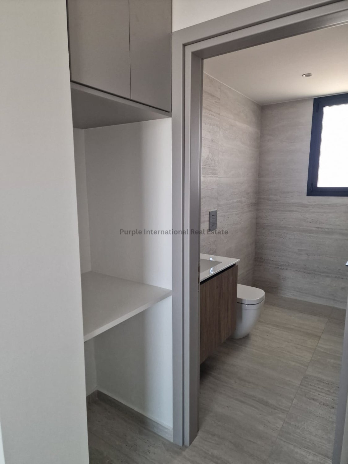 2 bedrooms Apartment in Larnaca, Larnaka, Cyprus No. 25036