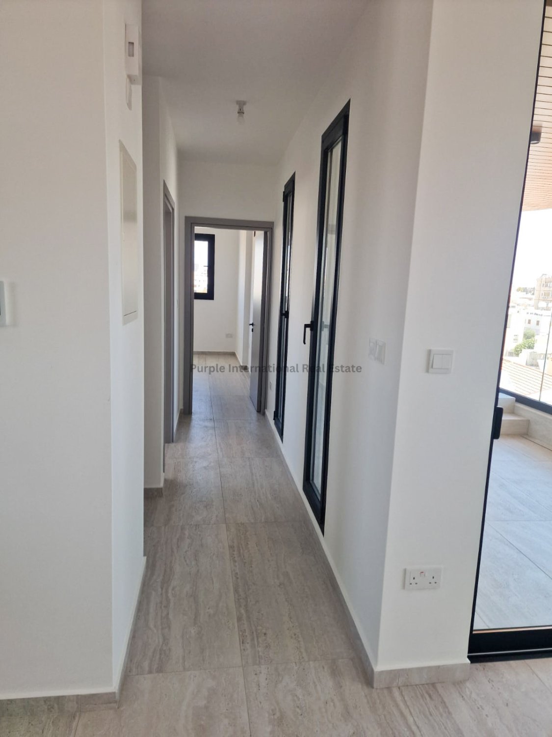 2 bedrooms Apartment in Larnaca, Larnaka, Cyprus No. 25036
