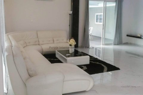 5 bedrooms Villa in Germasogeia, Limassol, Cyprus No. 36426
