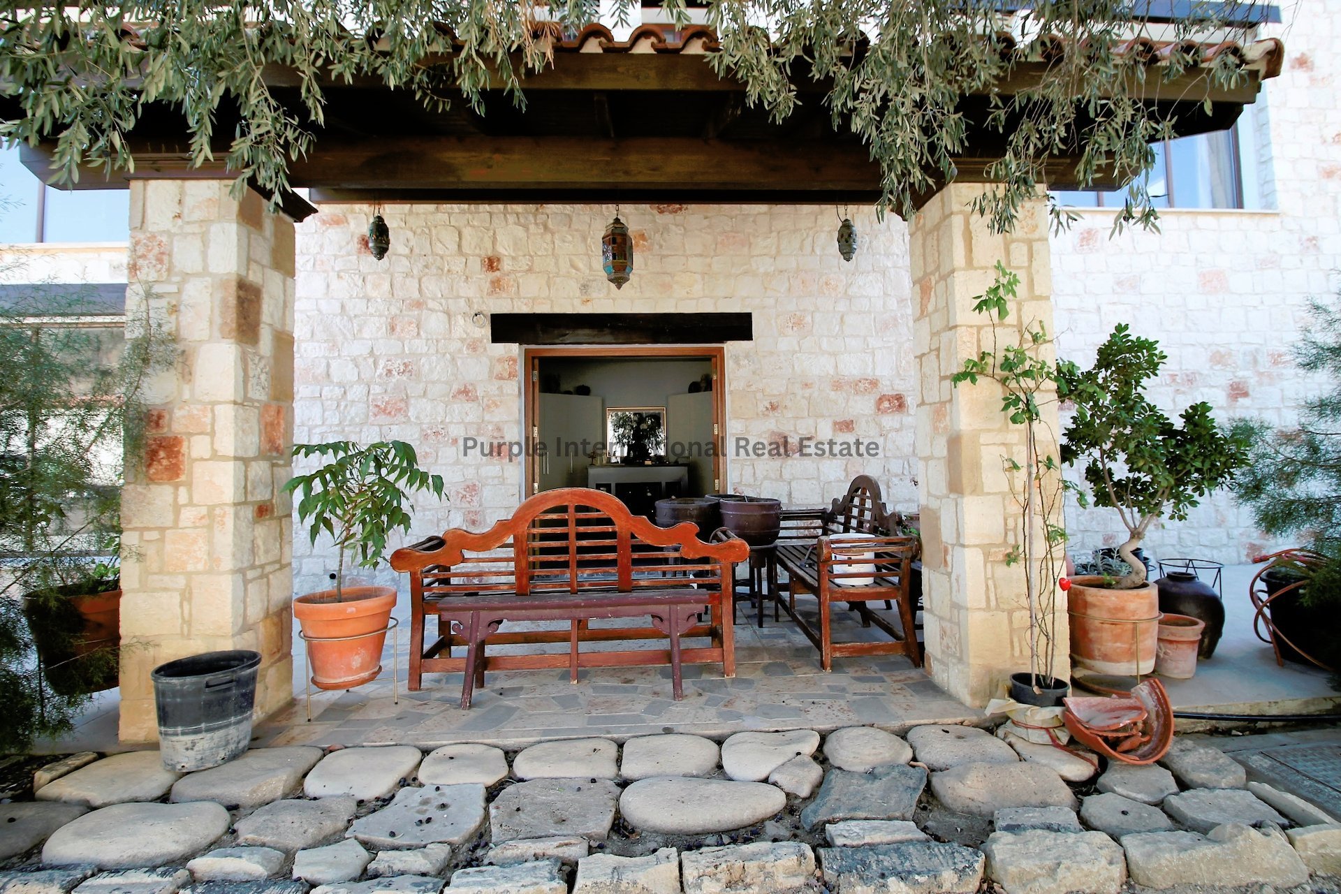 7 bedrooms Villa in Kouklia, Paphos, Cyprus No. 7825