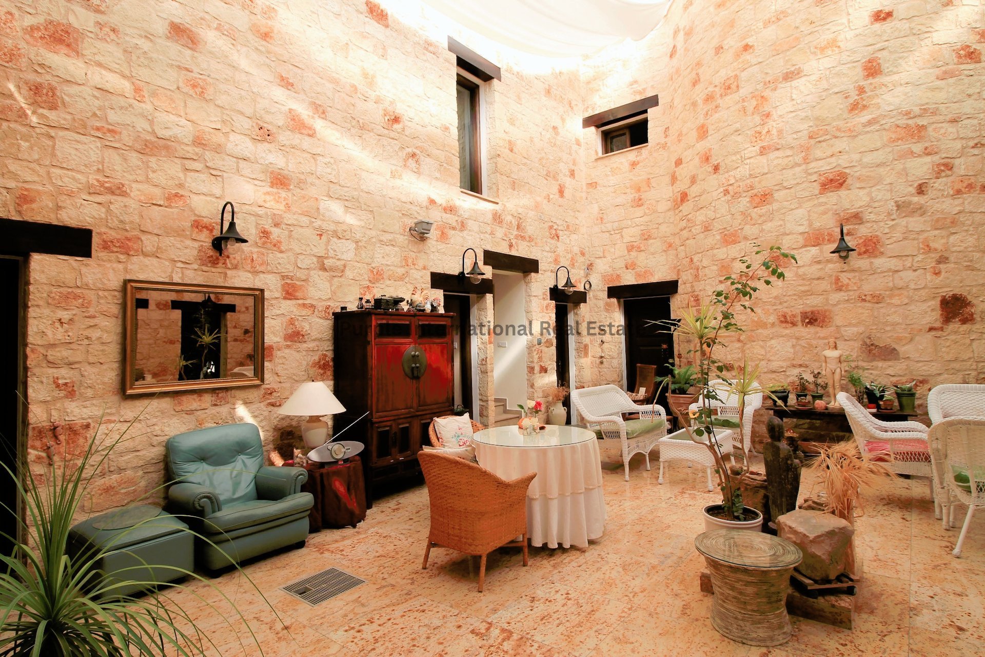 7 bedrooms Villa in Kouklia, Paphos, Cyprus No. 7825