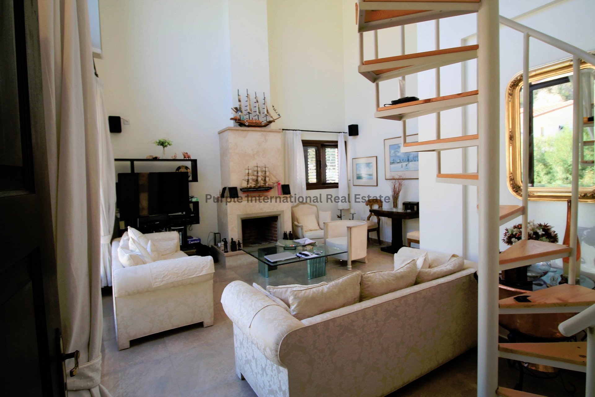 7 bedrooms Villa in Kouklia, Paphos, Cyprus No. 7825