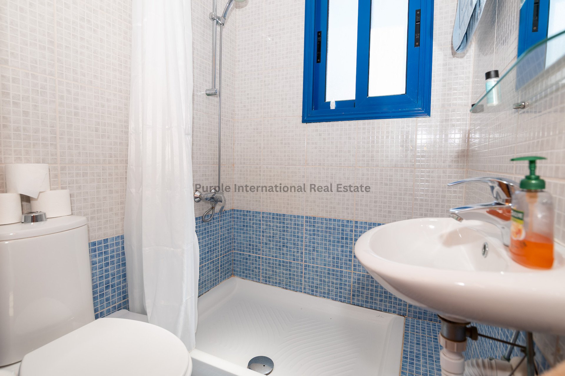 5 bedrooms Villa in Paralimni, Ammochostos, Cyprus No. 7610