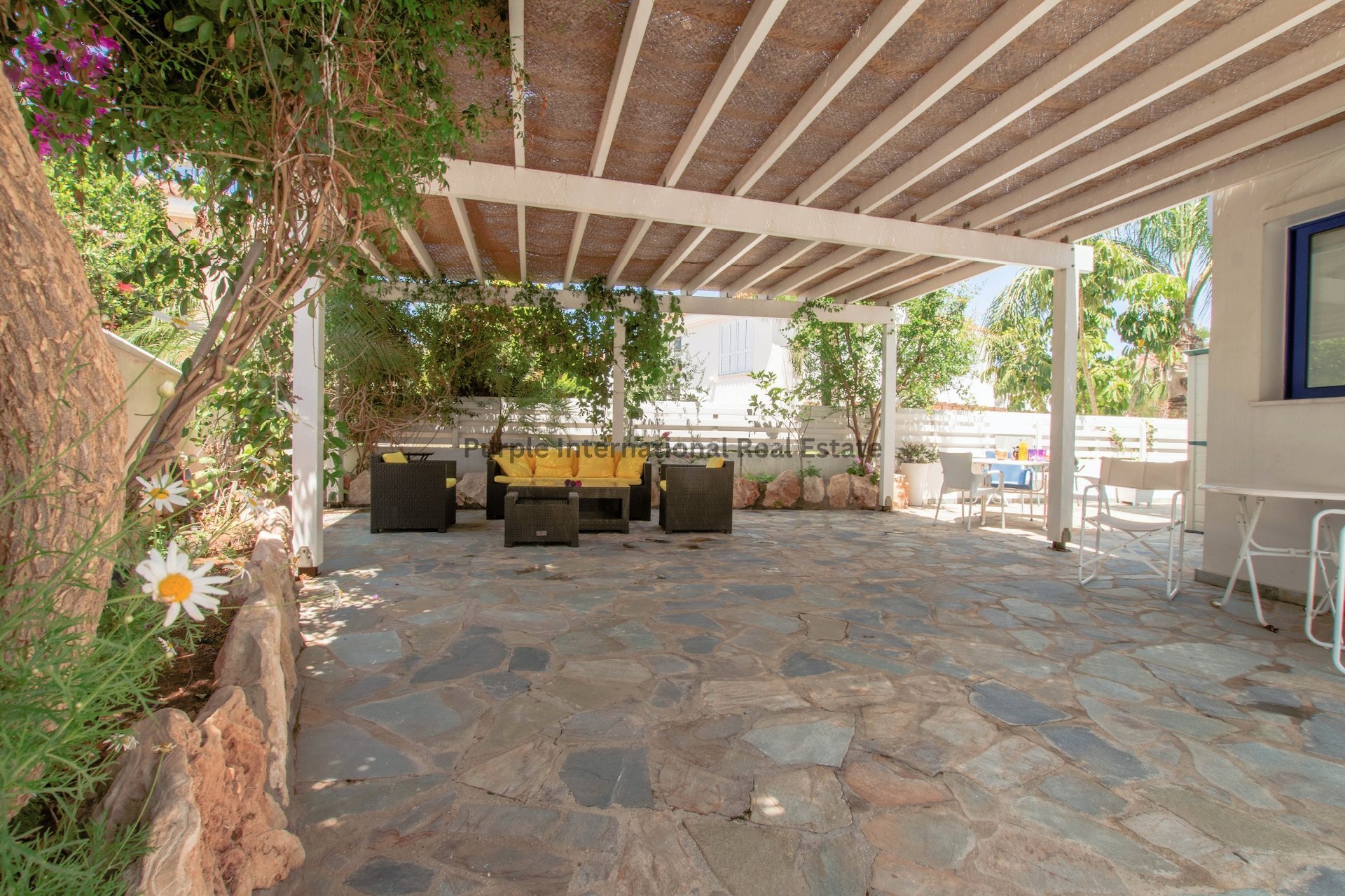5 bedrooms Villa in Paralimni, Ammochostos, Cyprus No. 7610