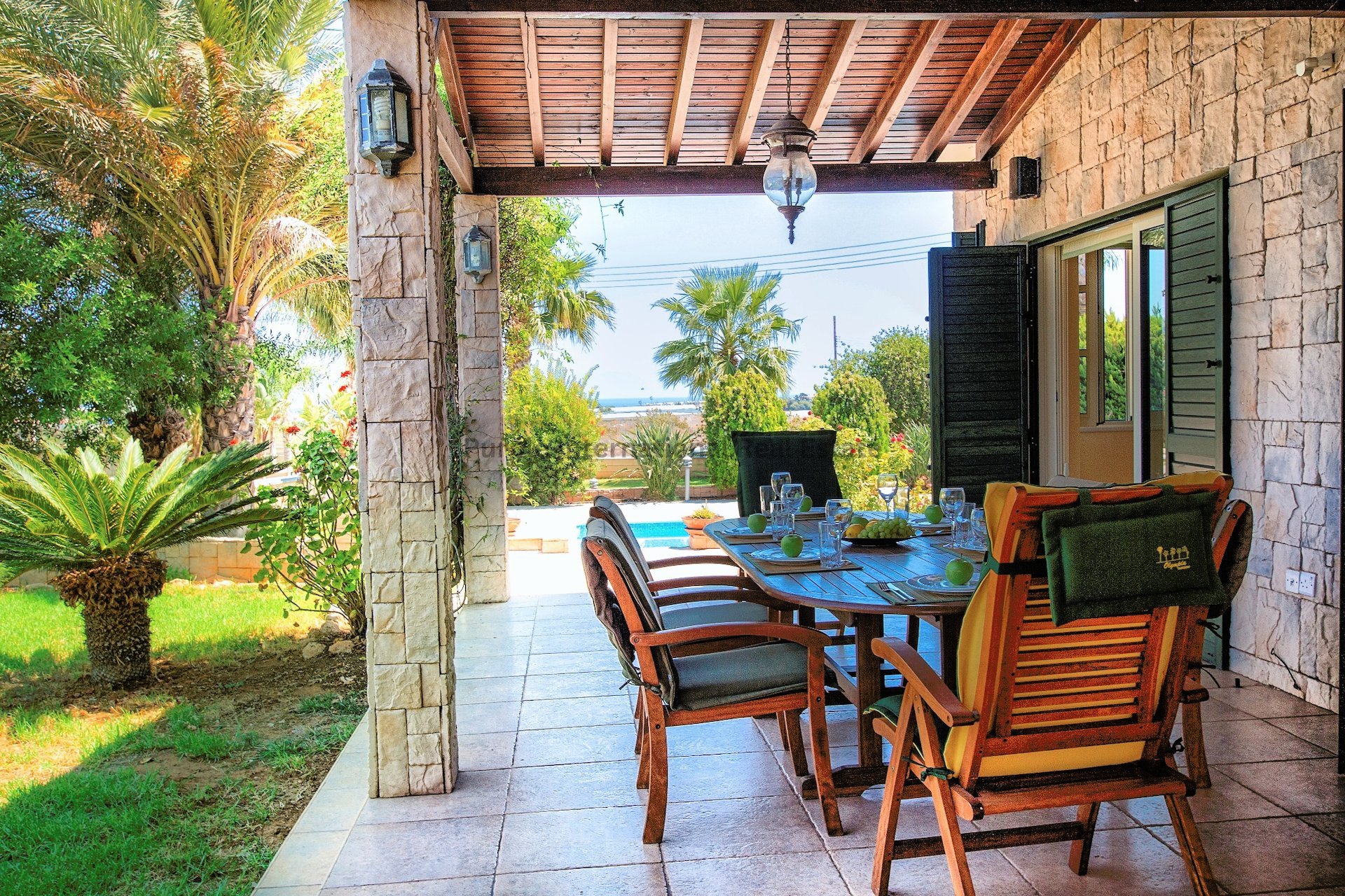 5 bedrooms Villa in Paralimni, Ammochostos, Cyprus No. 39209