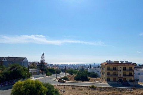 3 bedrooms Apartment in Limassol, Cyprus No. 38487