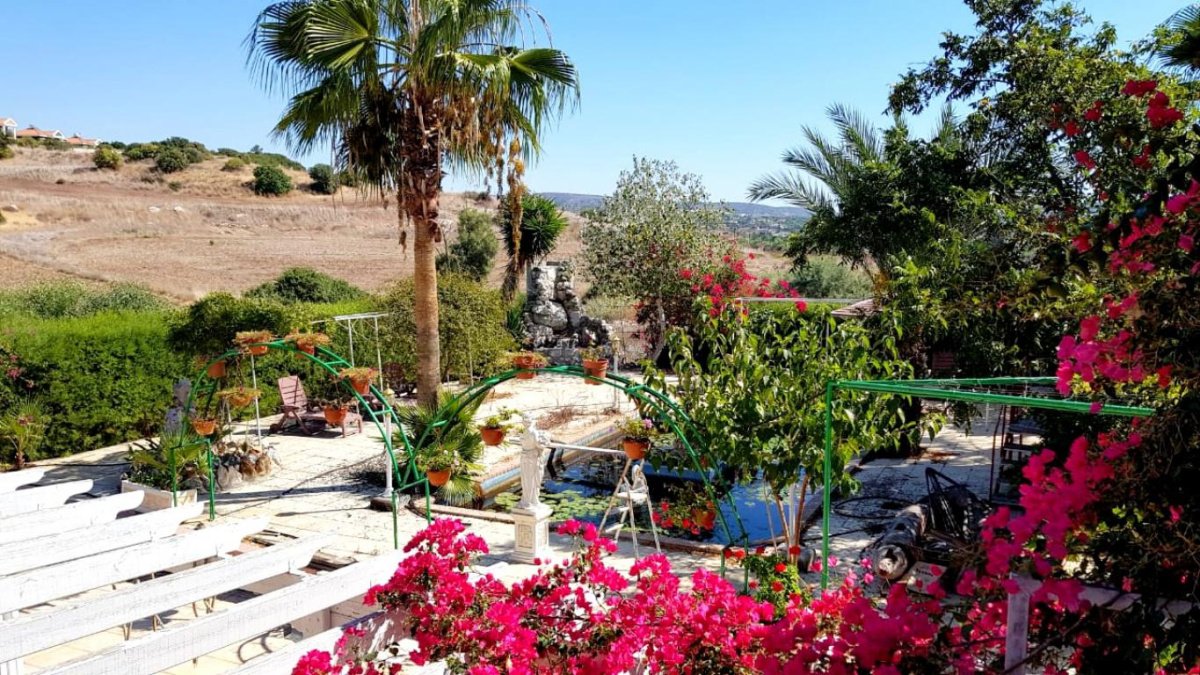 2 bedrooms Villa in Limassol, Cyprus No. 38483