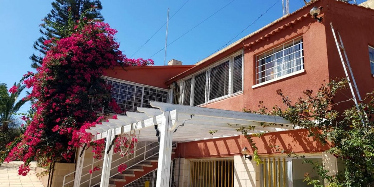 2 bedrooms Villa in Limassol, Cyprus No. 38483