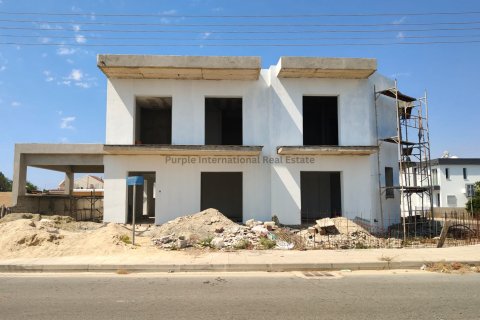 4 bedrooms Villa in Pervolia, Larnaka, Cyprus No. 57770