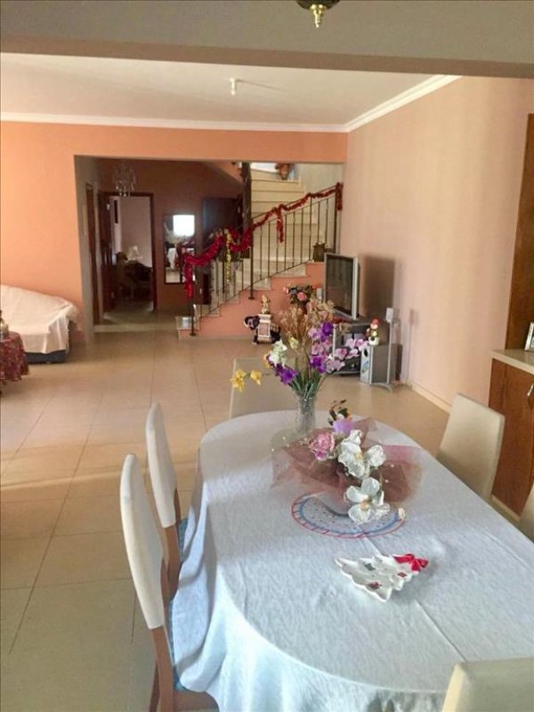 7 bedrooms Villa in Nicosia, Cyprus No. 38315