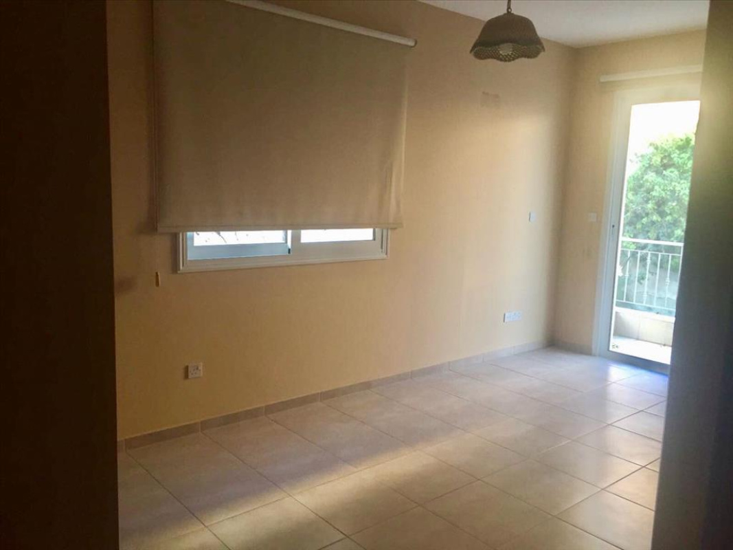 7 bedrooms Villa in Nicosia, Cyprus No. 38315