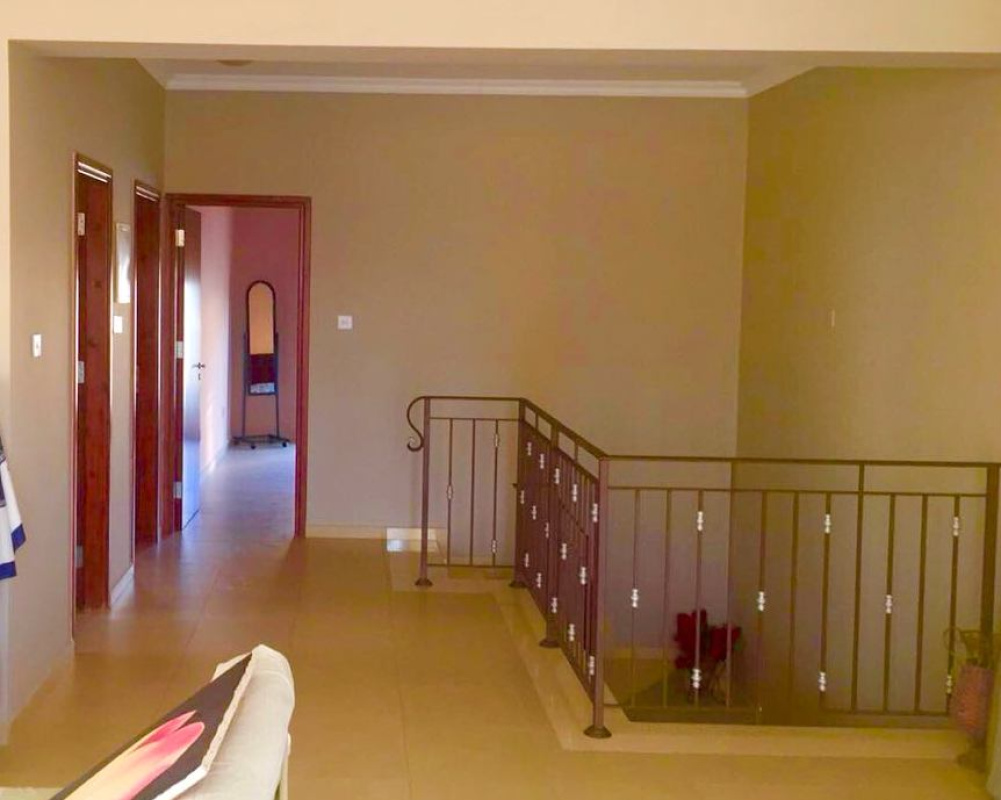 7 bedrooms Villa in Nicosia, Cyprus No. 38315