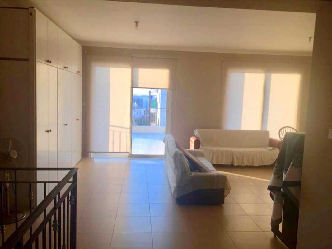 7 bedrooms Villa in Nicosia, Cyprus No. 38315