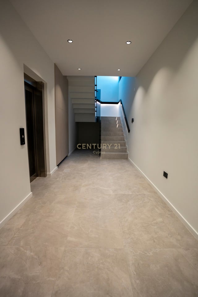 6 chambres Villa à Germasogeia, Limassol, Chypre No. 55226