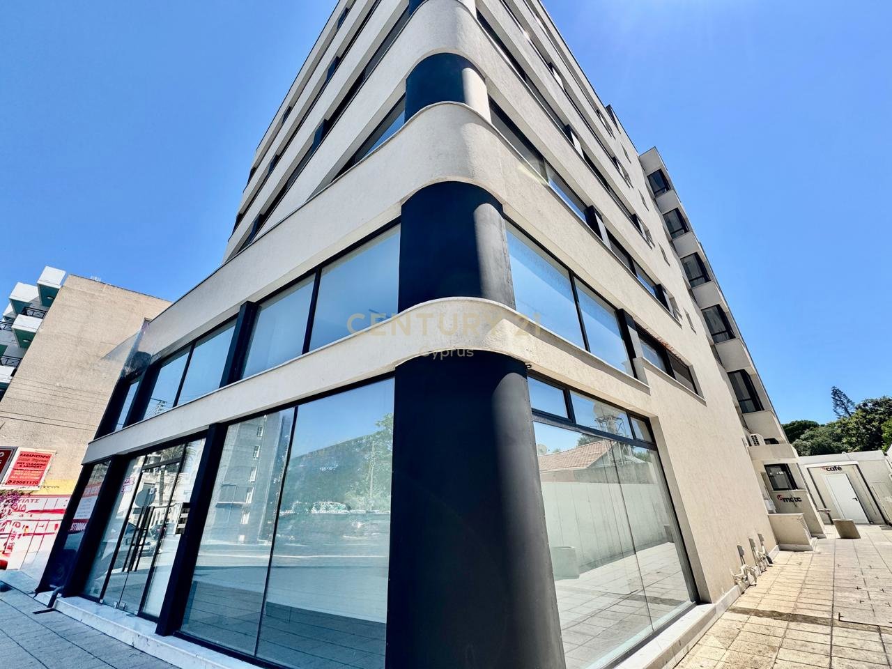 310m2 Oficina en Limassol, Chipre No. 53398