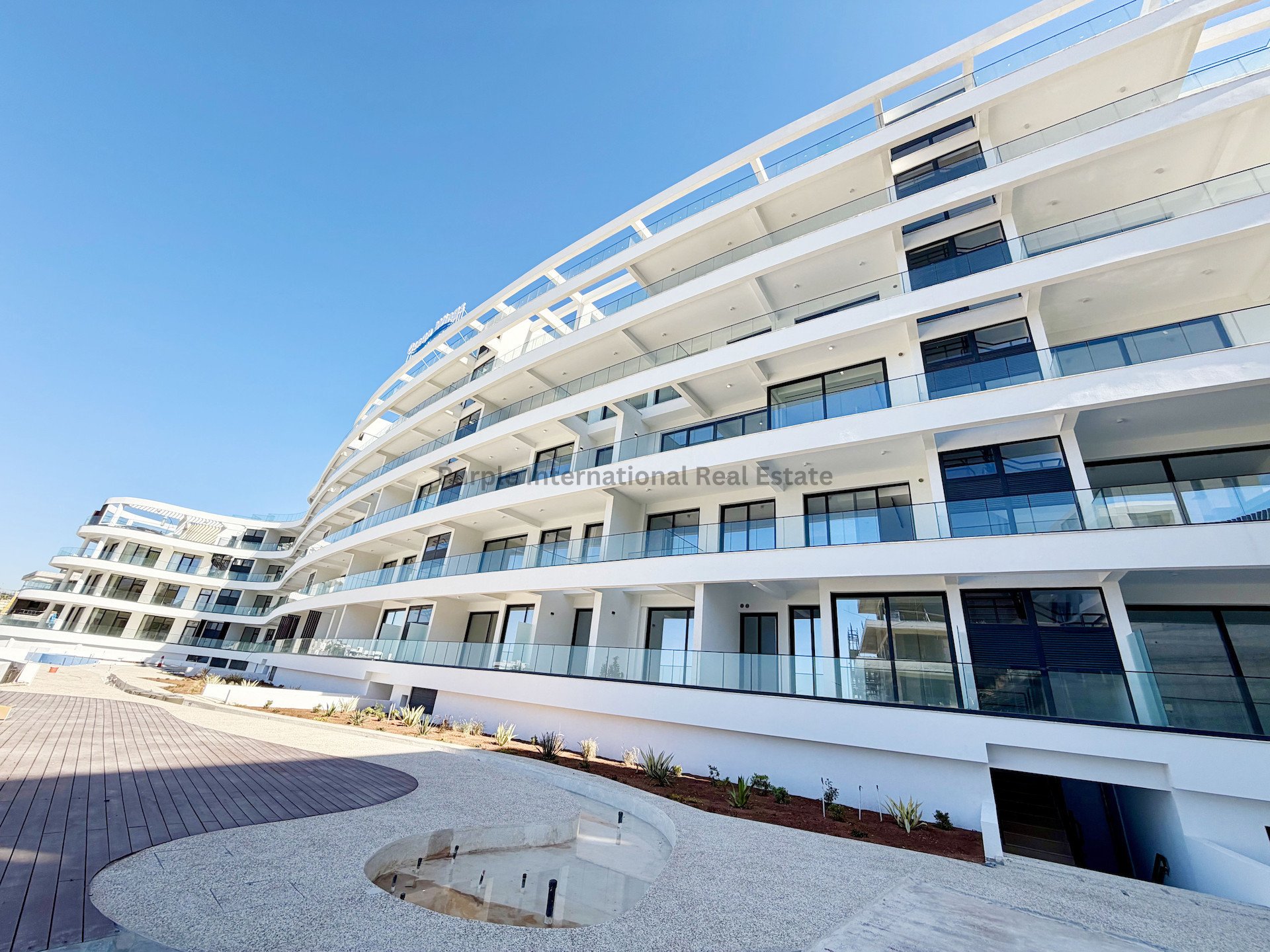 3 dormitorios Apartamento en Agios Athanasios, Limassol, Chipre No. 8300