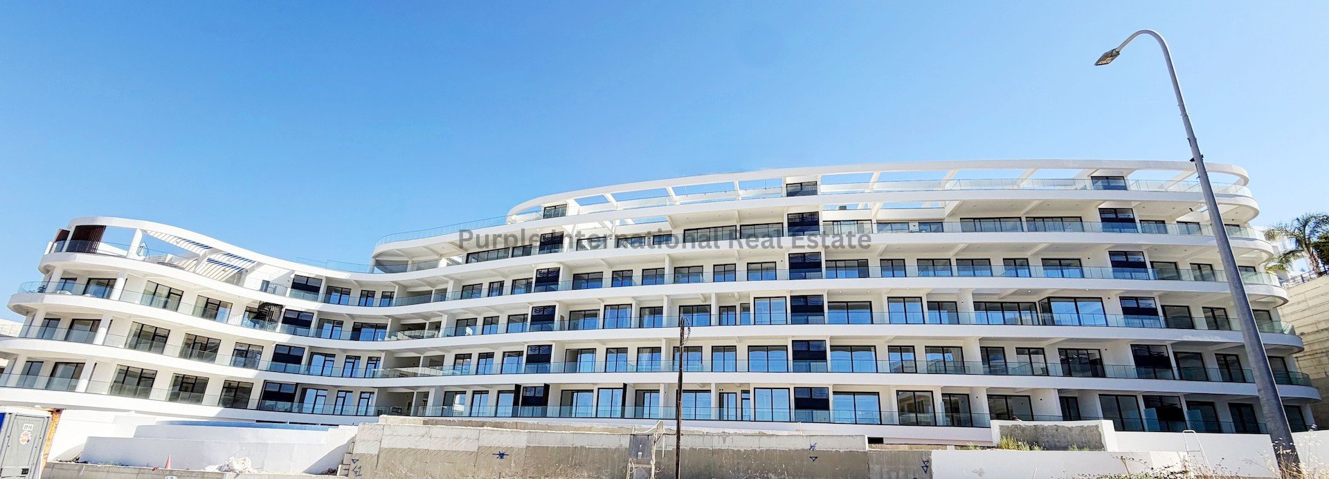 3 dormitorios Apartamento en Agios Athanasios, Limassol, Chipre No. 8300