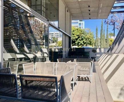 574m2 Cafetería / restaurante en Agios Tychonas, Limassol, Chipre No. 53921