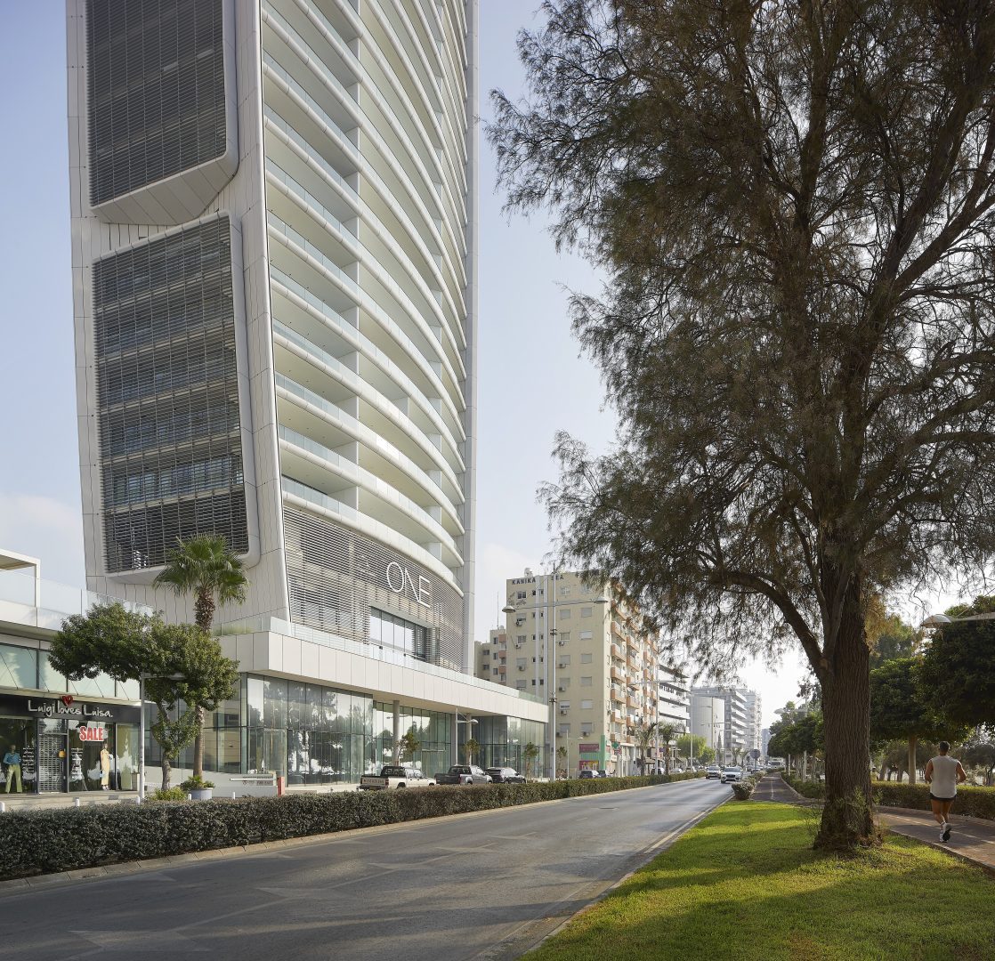 4 bedrooms Apartment in Limassol, Cyprus No. 37069