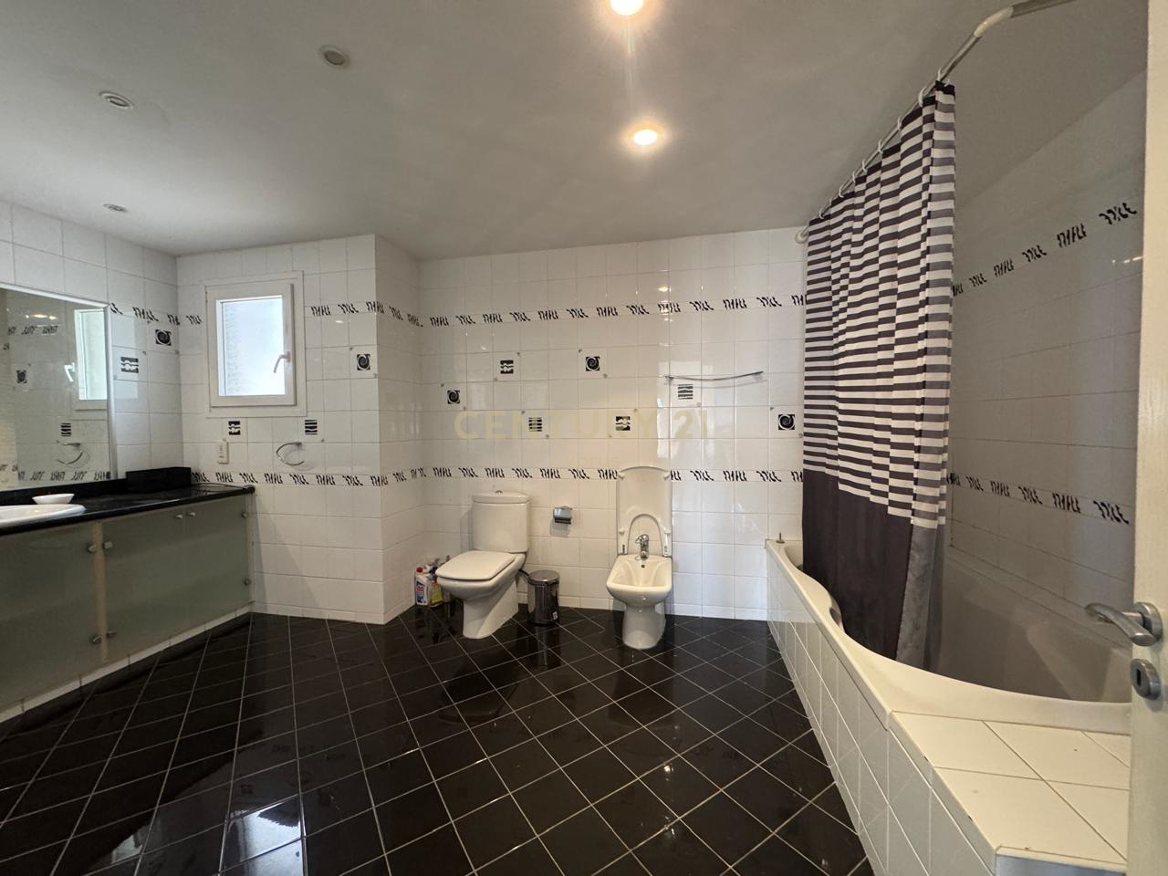 3 chambres Villa à Germasogeia, Limassol, Chypre No. 55960