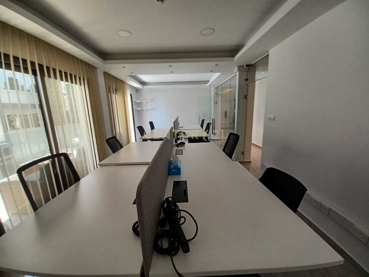 315m2 Local comercial en Limassol, Chipre No. 54239