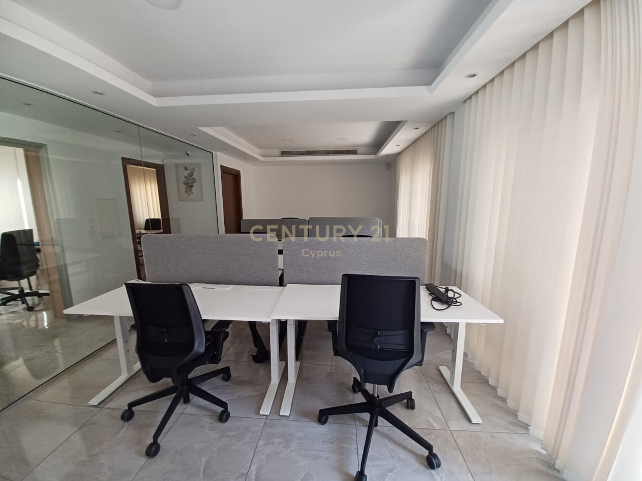 315m2 Local comercial en Limassol, Chipre No. 54239