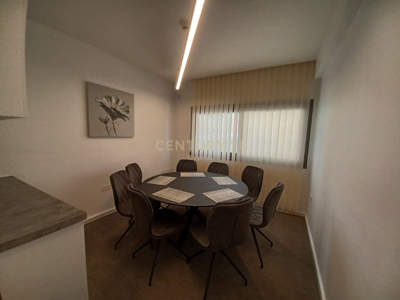 315m2 Local comercial en Limassol, Chipre No. 54239