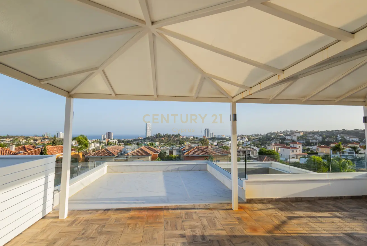 3 chambres Villa à Mouttagiaka, Limassol, Chypre No. 54240