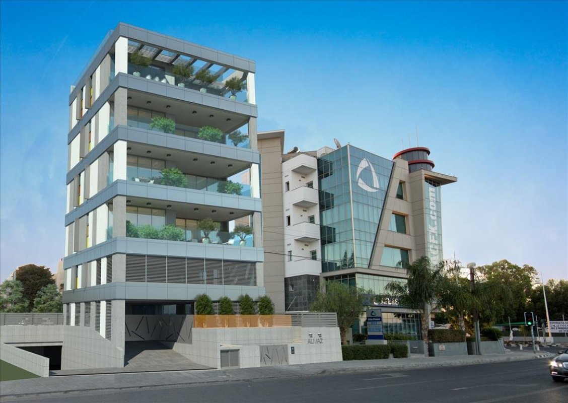 3 bedrooms Apartment in Limassol, Cyprus No. 38209