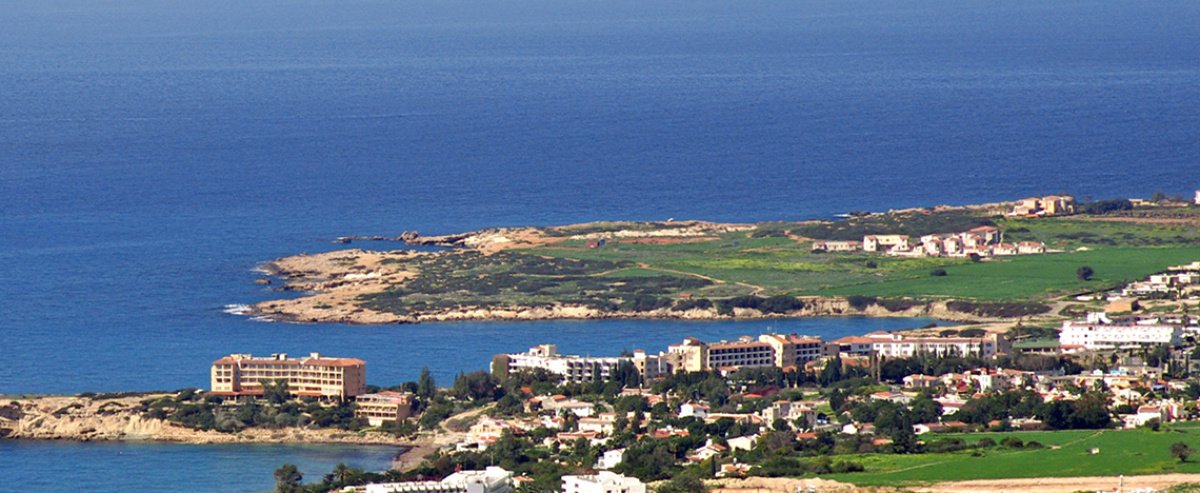 Вилла с 3 комнатами в Пафос, Кипр № 38032