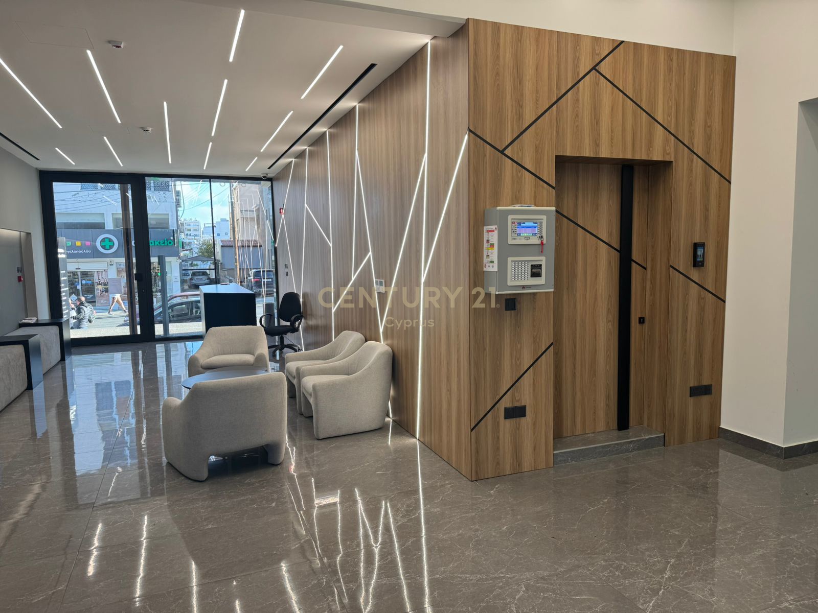 500m2 Oficina en Limassol, Chipre No. 56036